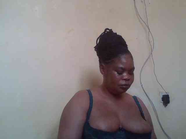 Sexydove webcam