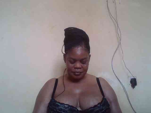 Sexydove webcam