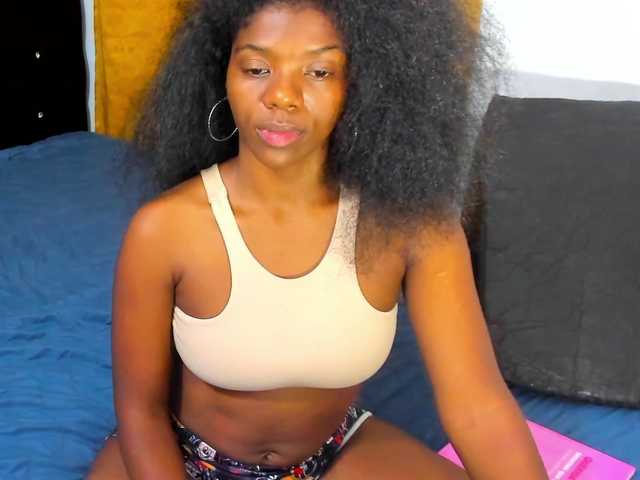 chocolatehot1 live webcam show