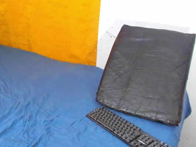 chocolatehot1 live webcam show