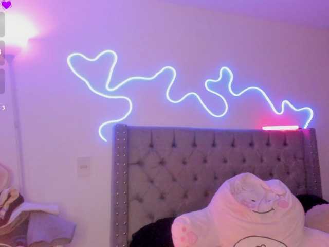 Miss-west live cam