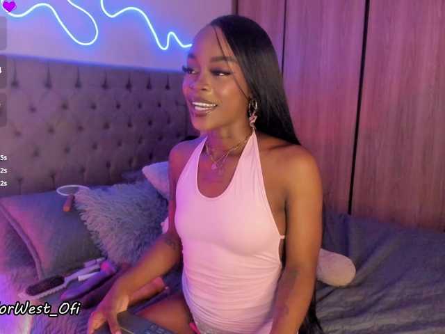 Miss-west live cam on BongaCams