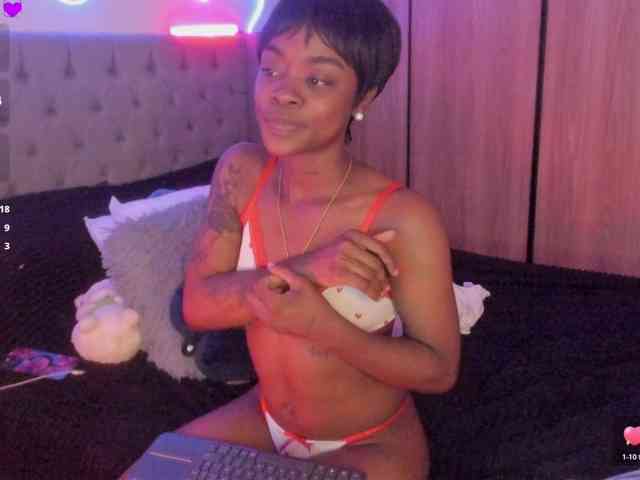 Miss-west webcam