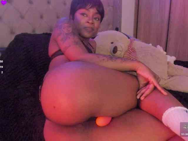 Miss-west webcam