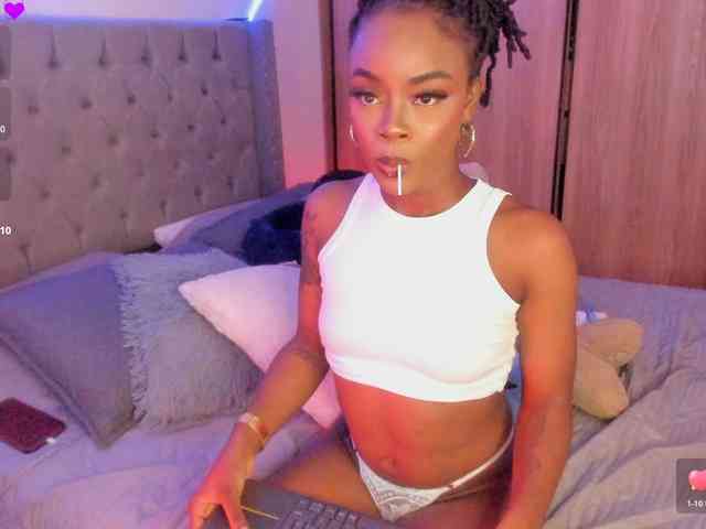 Miss-west webcam