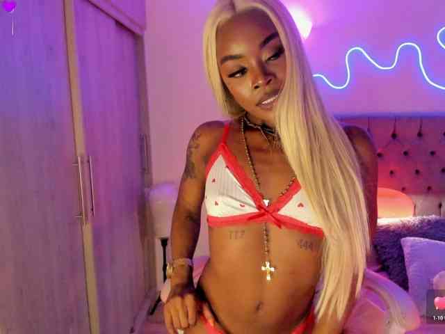 Miss-west webcam