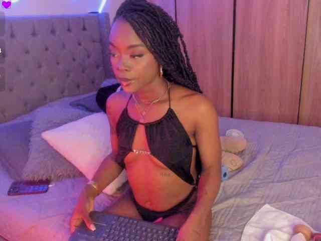 Miss-west webcam