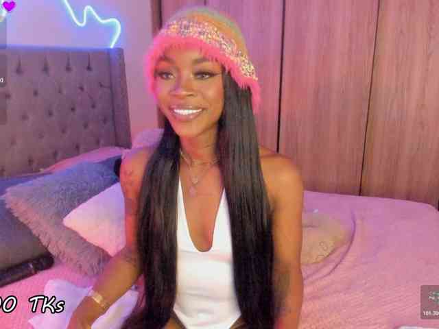 Miss-west webcam