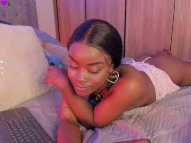 Miss-west webcam