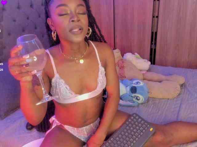 Miss-west webcam