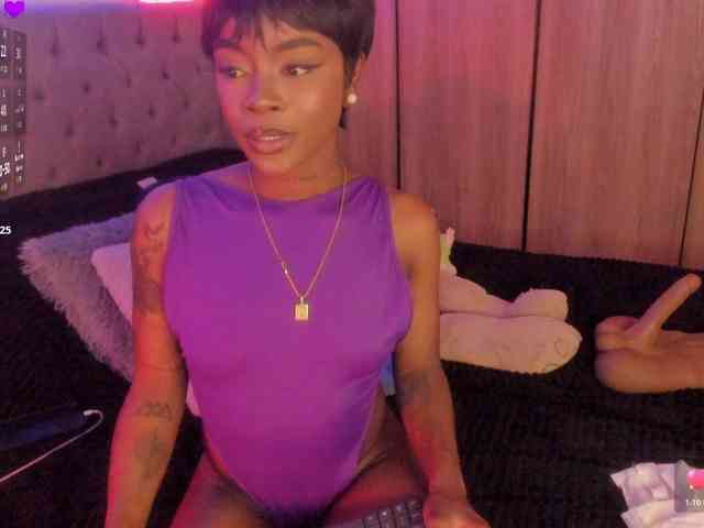 Miss-west webcam