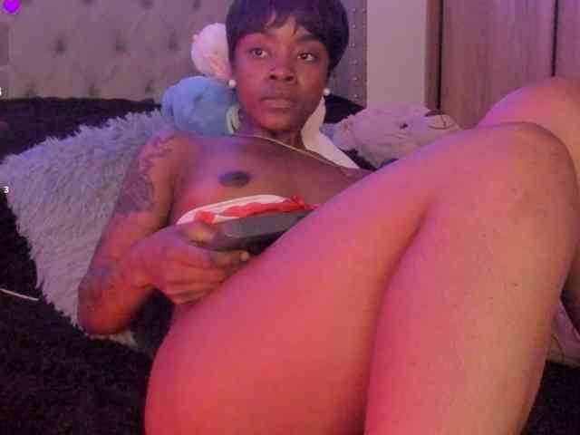 Miss-west webcam