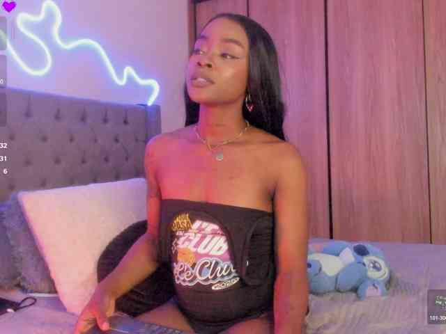 Miss-west webcam