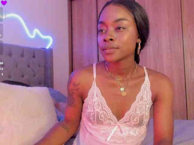 Miss-west webcam