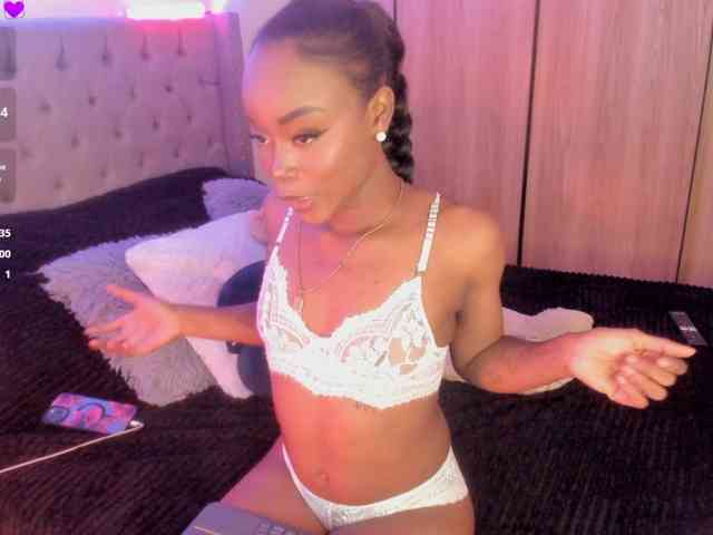 Miss-west webcam