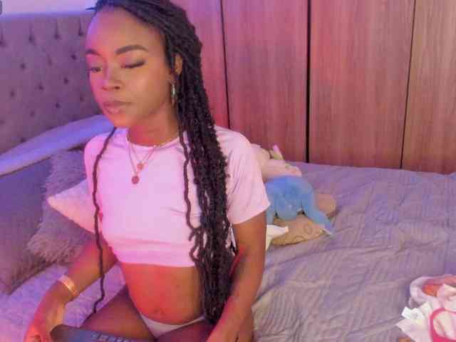 Miss-west webcam