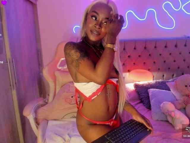 Miss-west webcam