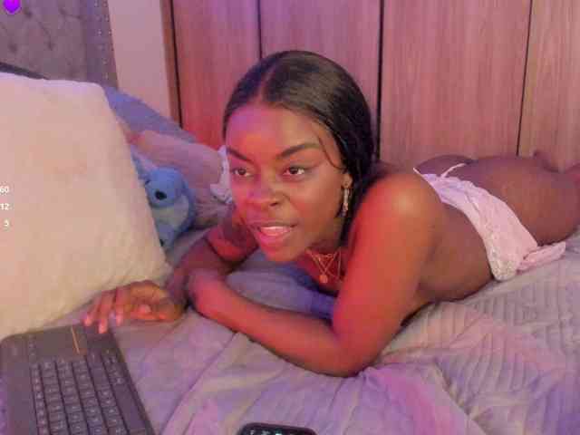 Miss-west webcam