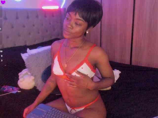 Miss-west webcam