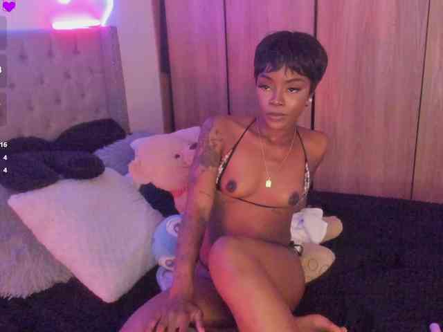 Miss-west webcam