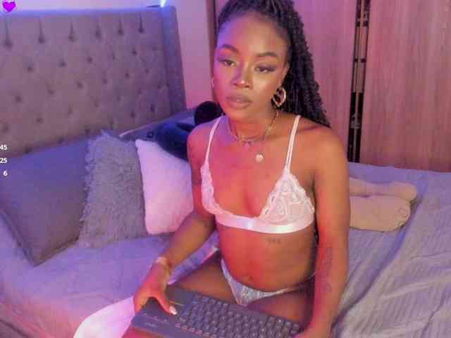 Miss-west webcam