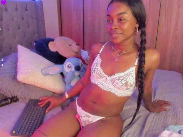 Miss-west webcam