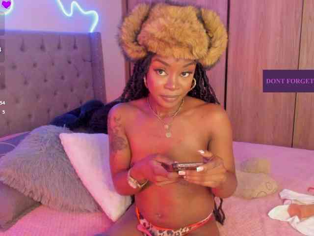 Miss-west webcam