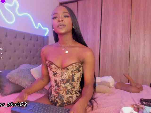 Miss-west webcam