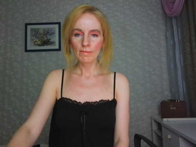 Nata85085 live cam on BongaCams