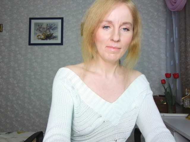 Nata85085's BongaCams show and profile