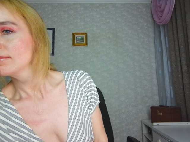 Nata85085 live cam on BongaCams