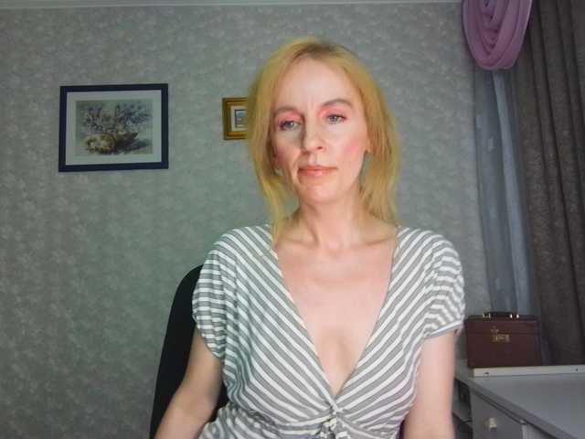 Nata85085 live cam on BongaCams