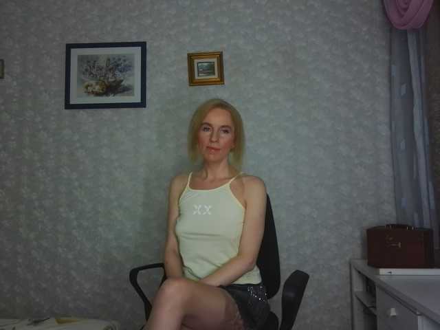 Nata85085 live cam on BongaCams