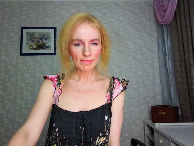 Nata85085 live cam on BongaCams