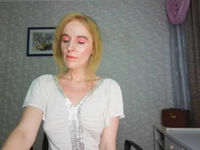 Nata85085 live cam on BongaCams