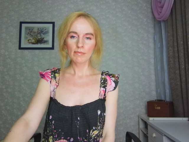 Nata85085 live cam on BongaCams
