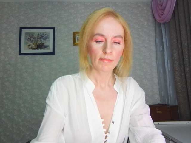 Nata85085 live cam on BongaCams