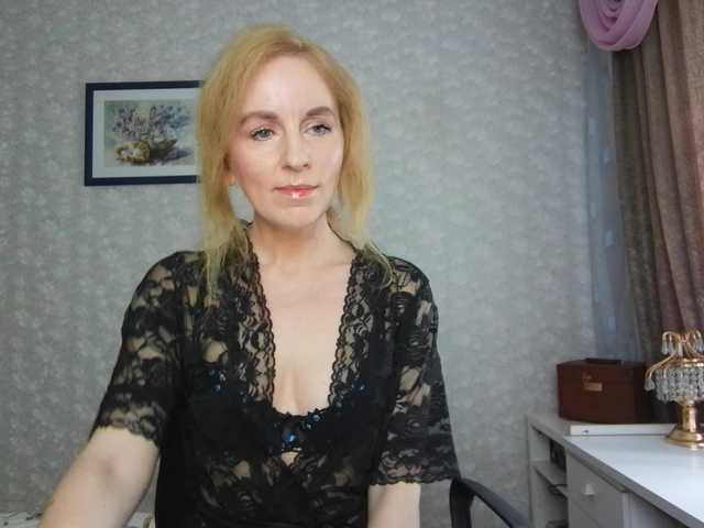 Nata85085's BongaCams show and profile