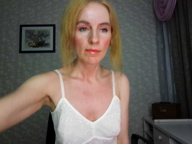 Nata85085 live cam on BongaCams
