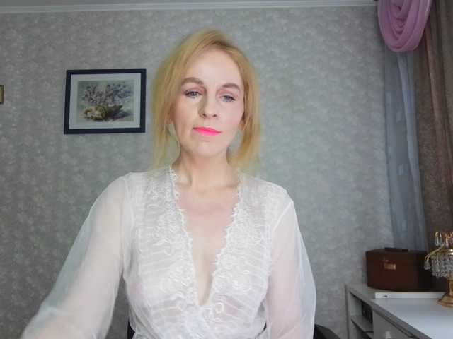 Nata85085's BongaCams show and profile
