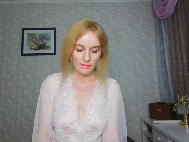 Nata85085's BongaCams show and profile