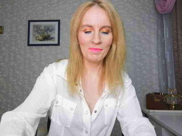 Nata85085 webcam
