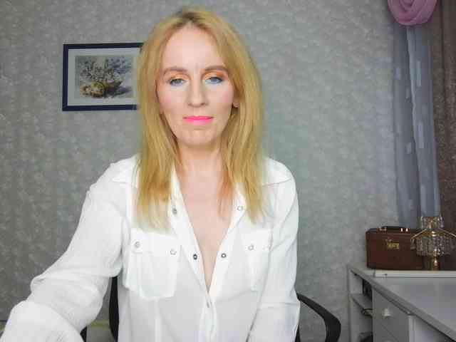 Nata85085 webcam