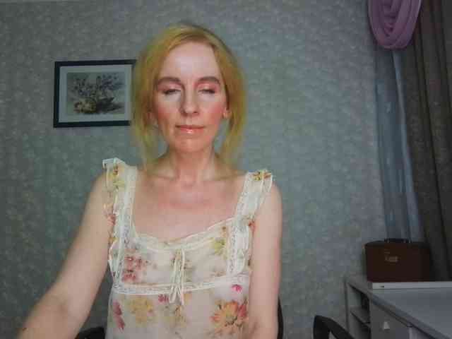Nata85085 webcam
