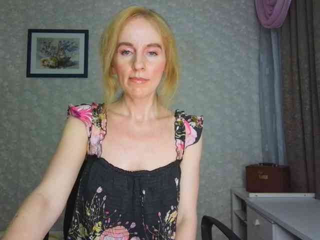 Nata85085 webcam