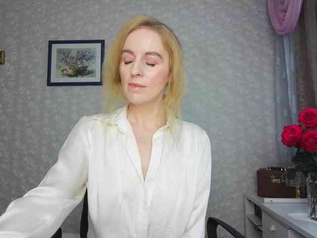 Nata85085 webcam