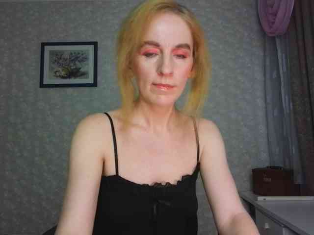 Nata85085 webcam