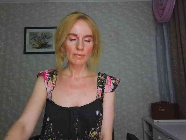 Nata85085 webcam