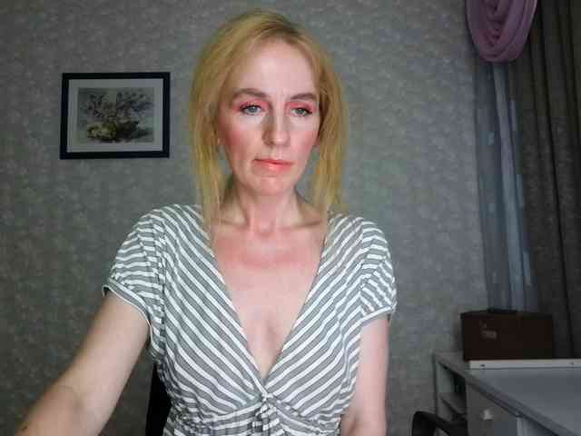 Nata85085 webcam