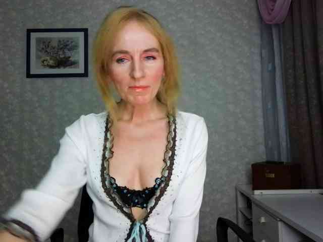 Nata85085 webcam